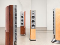 Audiovector_R10.jpg